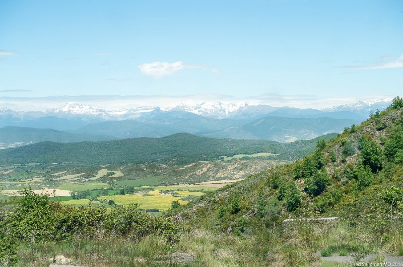 20160601_144944 D4S.jpg - Snow capped peaks in Aragon, Spain